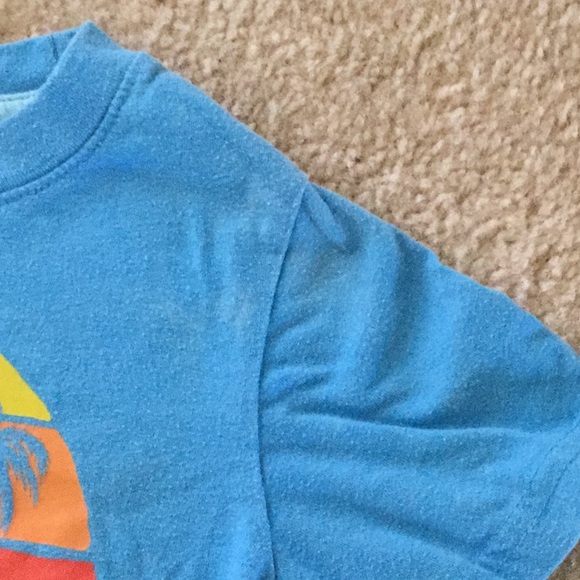 CIRCO Car scene Tee. Size 3T. - Picture 3 of 5